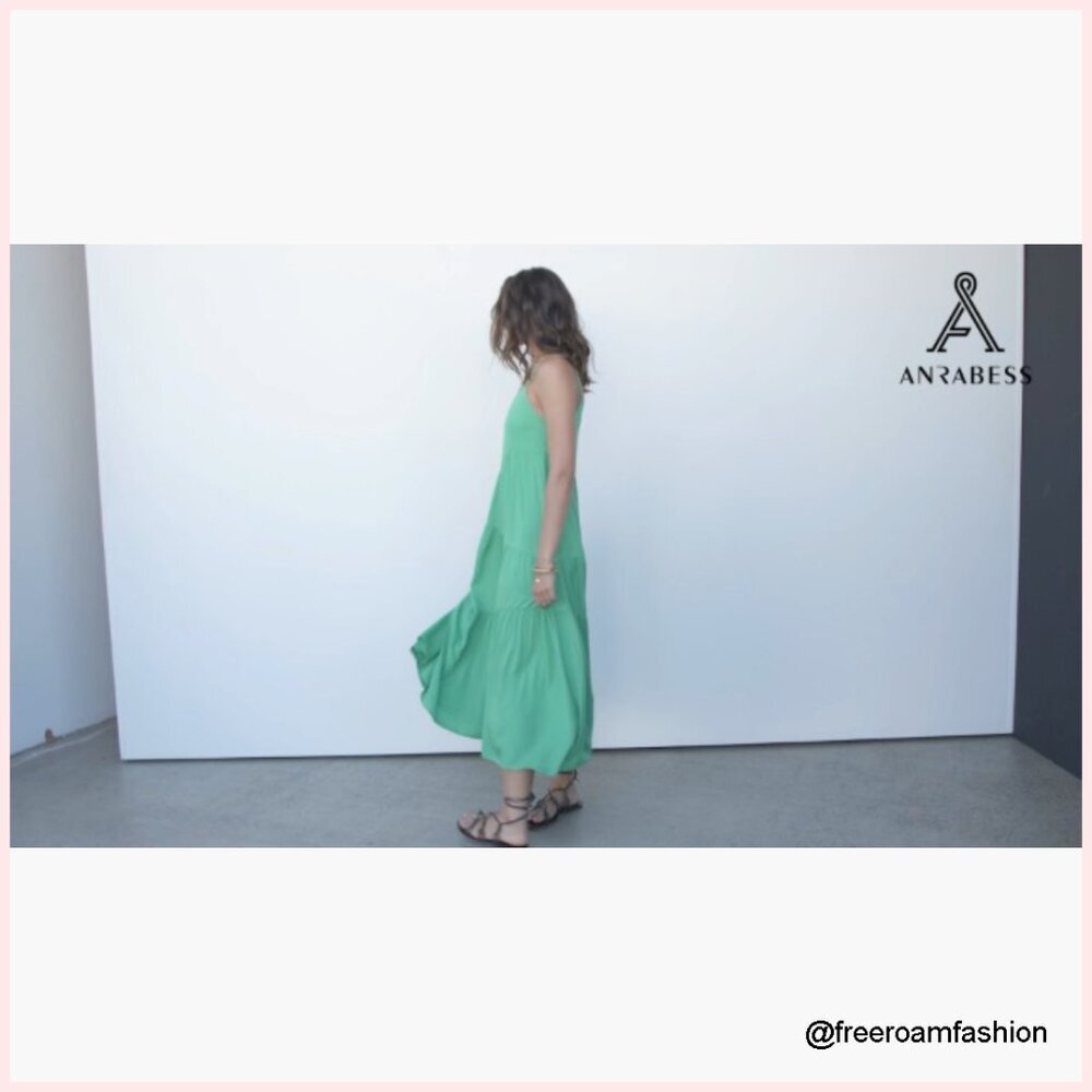 Loose Fit Maxi Dress with Adjustable Straps, Flowy Swing Hem, V-Neck - Picture 5 of 7